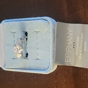 Epiphany diamond ring